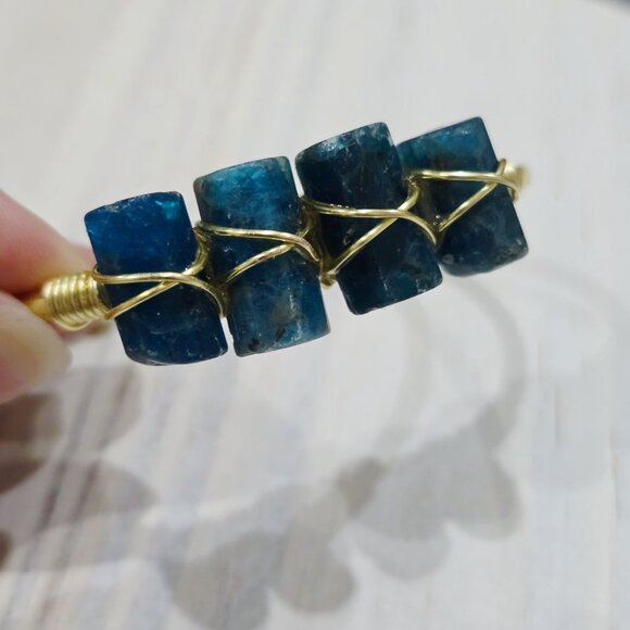 Blue Apatite Triple-Stone Wire Wrap Cuff w/ 14Kt Gold Over Copper – NWT Handmade - Picture 8 of 9